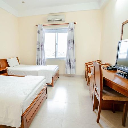 Thanh Lan Riverside Hotel Дананг Экстерьер фото