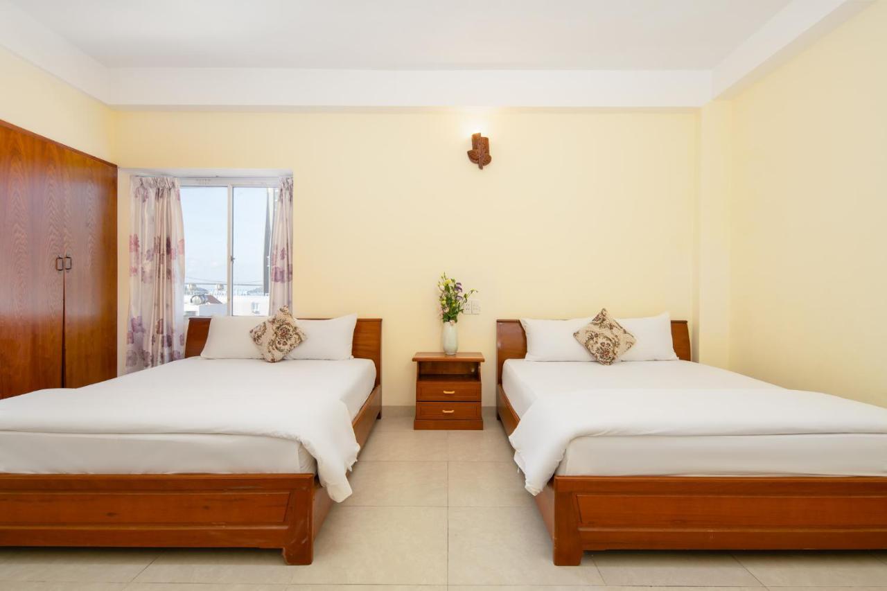 Thanh Lan Riverside Hotel Дананг Экстерьер фото