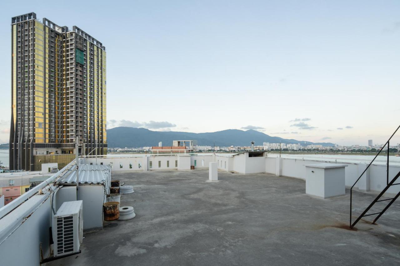 Thanh Lan Riverside Hotel Дананг Экстерьер фото